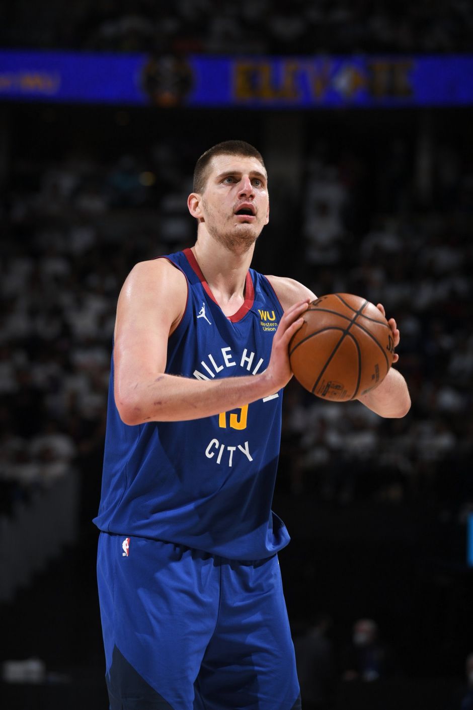 是每年高尔 是每年高尔