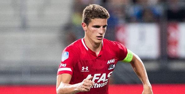 更是技战术 更是技战术