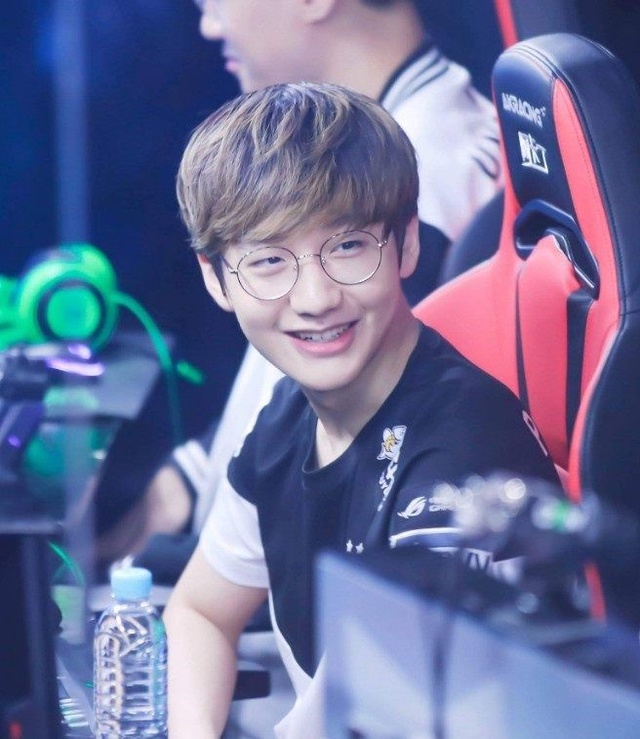 从战术构成 从战术构成